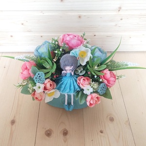 Aranjament floral roz bleu in vas ceramic turcoaz - casă & stil de viață - accesorii pentru decorat casa - suport de flori - cutii flori - Artynos.ro