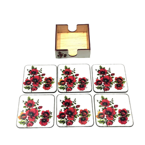 Set sase suporti pahare din mdf de 9 x 9 cm, design alb cu maci rosii si cutie depozitare de 10 x10 x 3,5 cm  - casă & stil de viață - accesorii pentru echipamente de bucătărie - accesorii de servire - suporturi pahare - Artynos.ro