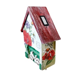 Casuta decorativa/ suport chei Casuta cu maci si bicicleta    - casă & stil de viață - accesorii pentru decorat casa - decorațiuni de pereți, decorațiuni suspendate - suport pentru chei - Artynos.ro
