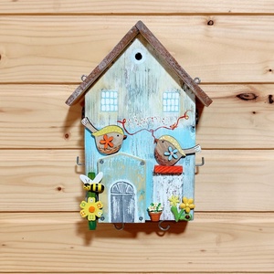 Casuta decorativa/ suport chei, model cu pasari - casă & stil de viață - accesorii pentru decorat casa - decorațiuni de pereți, decorațiuni suspendate - suport pentru chei - Artynos.ro