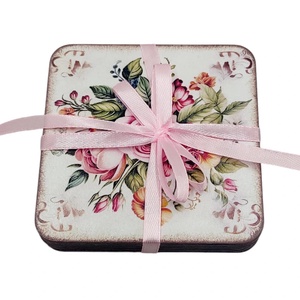 Suporturi  pahare buchet floral cu trandafiri  - casă & stil de viață - accesorii pentru echipamente de bucătărie - accesorii de servire - suporturi pahare - Artynos.ro