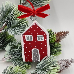 Decoratiune Craciun mini casuta rosu alb cu buline - Artynos.ro
