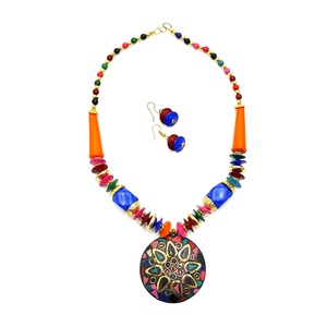 Set colier multicolor si cercei, model tibetan, 4354, Bijuterii, Seturi de bijuterii, Confecționarea bijuteriilor, ARTYNOS