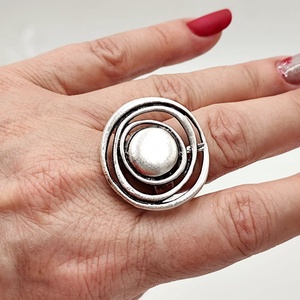 Inel metalic model spiralat rotund, Inz023 - bijuterii - inele - inele rotunde - Artynos.ro