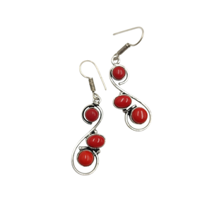Cercei metalici design spiralat cu coral rosu, 4471, Bijuterii, Cercei, Cercei agățați, Confecționarea bijuteriilor, ARTYNOS