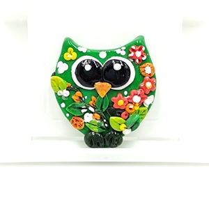 Brosa handmade, bufnita verde inflorata, 4489, Bijuterii, Broșă, insigne, Insigne, Lucrare cu argilă, Plastilină, ARTYNOS