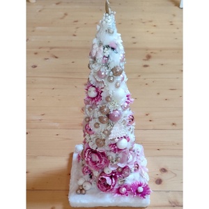 Brad alb roz de Craciun, realizat manual, 4539 - crăciun - decorațiuni de crăciun de casă - pom de crăciun  - Artynos.ro