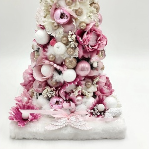 Brad alb roz de Craciun, realizat manual, 4539 - crăciun - decorațiuni de crăciun de casă - pom de crăciun  - Artynos.ro