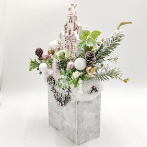 Aranjament de Craciun handmade, sat de poveste, 4542 - crăciun - decorațiuni de crăciun de casă - decor pentru masă de crăciun - Artynos.ro