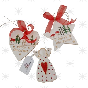 Set 3 decoratiuni ceramice pictate manual, 4558 - crăciun - decorațiuni de crăciun de casă - decor pentru masă de crăciun - Artynos.ro