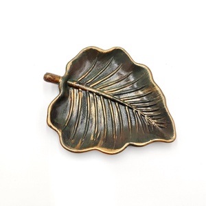 Frunza decorativa finisaj vintage, 4568 - casă & stil de viață - decorațiuni de casă - decorațiuni de masă și rafturi - decorațiuni de masă - Artynos.ro