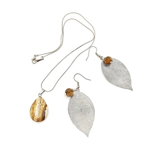 Set handmade cu pietre naturale de jasp si accesorii argintii, 4706 - bijuterii - seturi de bijuterii - Artynos.ro