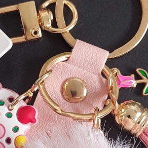 Breloc geanta - geantă și husă - accesorii genți - breloc - Artynos.ro