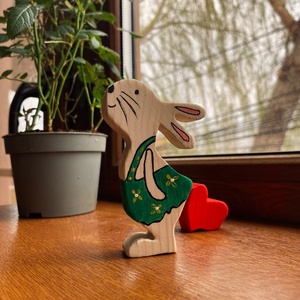 Iepuras handmade din lemn  - casă & stil de viață - accesorii pentru decorat casa - decorațiuni de masă și decorațiuni pentru rafturi  - decorațiuni de masă - Artynos.ro