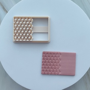 Decupator / Cutter sablon geometric lut polimeric #0125, Accessorii si unelte, Unelte, instrumente, Unelte de taiere, , Decupator / Cutter sablon geometric lut polimeric

Dimensiune decupaj: 6cm x 4cm, ARTYNOS