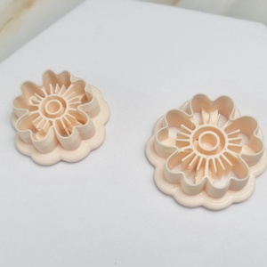 Decupator / Cutter floral lut polimeric #0054 - accessorii și unelte - unelte, instrumente - unelte de tăiere - Artynos.ro