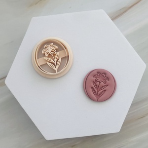 CrinoArtDesigns