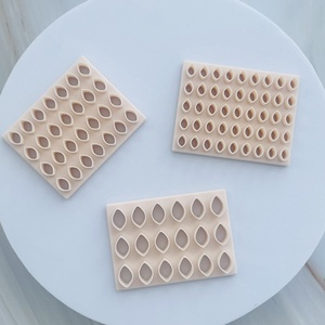 Decupator / Cutter multiplu petale lut polimeric #0072, Accessorii si unelte, Unelte, instrumente, Unelte de taiere, , Decupator / Cutter multiplu petale lut polimeric

Dimensiuni petale: 5.5mm, 7.5mm, 10mm, ARTYNOS