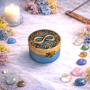Cutie rotunda din lemn cu semnul infinit � 194300, Bijuterii, Suporturi si cutii de bijuterii, Cutii de bijuterii, Decoupage, transfer si tehnici servetel, ARTYNOS
