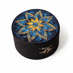 Cutie rotunda din lemn cu simbol mandala � 201400, Bijuterii, Suporturi si cutii de bijuterii, Cutii de bijuterii, Decoupage, transfer si tehnici servetel, ARTYNOS
