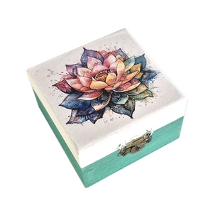 Cutie patrata din lemn cu lotus � 225010 - Artynos.ro