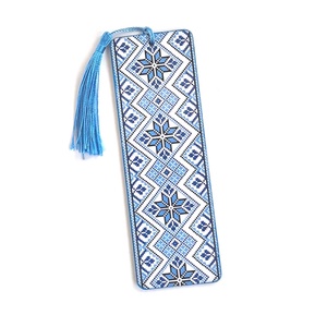 Semn de carte lemn cu model traditional 134255 - cărți și creații cu tematică muzicală, cadouri - semn de carte - Artynos.ro