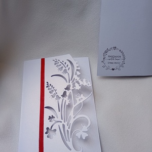 Felicitare alba cu flori de primavara in relief - casă & stil de viață - produse de papetărie - invitații, felicitări - Artynos.ro