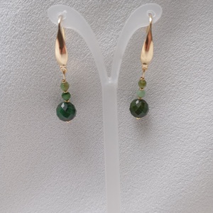 Cercei cu Smarald si tortite placate cu aur 18K - bijuterii - cercei - cercei din pietre semiprețioase - Artynos.ro