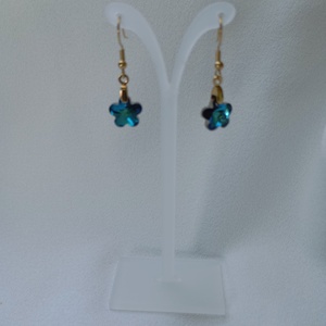 Cercei Swarovski floare si tortite placate cu aur - bijuterii - cercei - cercei din mărgele - Artynos.ro