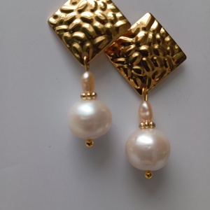 Cercei Chic! Cu Perle si tortita placata cu aur 18K - bijuterii - cercei - cercei din perle - Artynos.ro