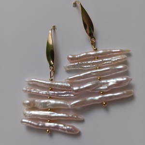 Cercei cu perle de cultura si tortite placate cu aur 18K - bijuterii - cercei - cercei din perle - Artynos.ro