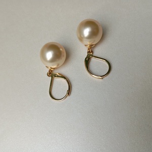 Cercei cu perle Swarovski 12mm si tortite placate cu aur 18K - bijuterii - cercei - cercei din mărgele - Artynos.ro