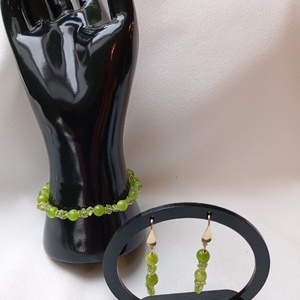 Set bijuterii cu Peridot si tortite placate cu aur 18K - bijuterii - seturi de bijuterii - Artynos.ro