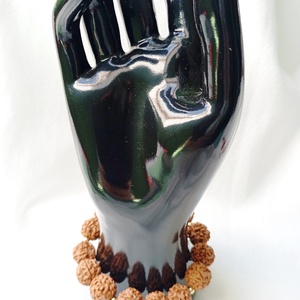 Bratara barbateasca cu seminte Rudraksha si margele placate cu aur 18K - bijuterii - brățări - brățări din mărgele - Artynos.ro