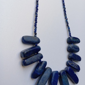 Colier cu Lapis Lazuli si inchidere magnetica - Artynos.ro