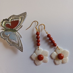 Cercei cu Sidef si Jasp rosu caramiziu - bijuterii - cercei - cercei din pietre semiprețioase - Artynos.ro