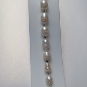 Set cercei si bratara Argint si Perle albe 10 cu 8 mm eleganta atemporala - bijuterii - seturi de bijuterii - Artynos.ro