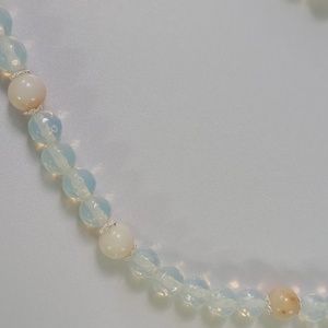 Set Opal alb african  8mm si argint - bijuterii - seturi de bijuterii - Artynos.ro