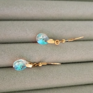 Cercei placati cu aur 18K si Swarovski Aurore Boreale Bleu - bijuterii - cercei - cercei lungi - Artynos.ro