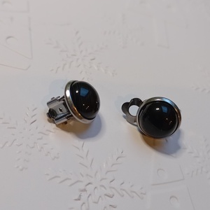 Cercei clips cu Onix negru 10mm - bijuterii - cercei - cercei din pietre semiprețioase - Artynos.ro