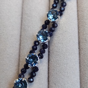 Bratara cu Piatra Soarelui si cristale Swarovski Montana  - bijuterii - brățări - brățări din mărgele - Artynos.ro