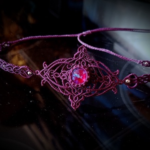 Colier micromacrame violet cu cristal Swarovski  - bijuterii - coliere - coliere cu multiple șiruri - Artynos.ro