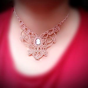 Colier boho macrame cu cristal Swarovski  - bijuterii - coliere - colier y - Artynos.ro