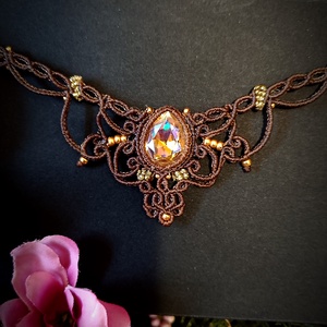 Colier Micro Macrame Cu Cristal Lacrima Preciosa  - bijuterii - coliere - colier y - Artynos.ro