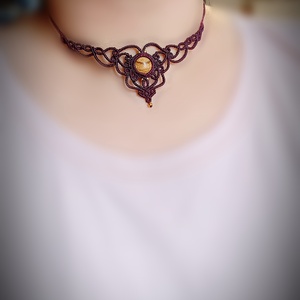 Colier burgundy delicat micromacrame cu piatra Jasp  - bijuterii - coliere - colier y - Artynos.ro