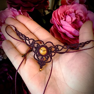 Colier burgundy delicat micromacrame cu piatra Jasp  - bijuterii - coliere - colier y - Artynos.ro