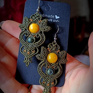 Cercei olive macrame cu piatra semiprețioasa Jad galben - bijuterii - cercei - cercei agățați - Artynos.ro