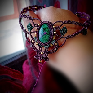 Colier forest micromacrame cu Zoisit Rubin - bijuterii - coliere - colier y - Artynos.ro
