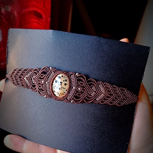Brățară micromacrame unisex cu Jasp Dalmațian  - bijuterii - brățări - brățară împletită, brățară din fire - Artynos.ro