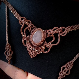 Colier choker delicat cuart roz  - bijuterii - coliere - chockere - Artynos.ro